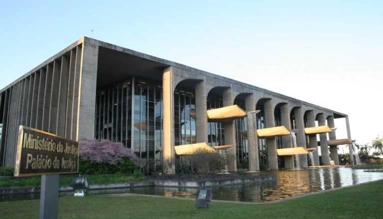 Enviados do governo Trump foram recebidos em Brasília por técnicos do Ministério da Justiça
