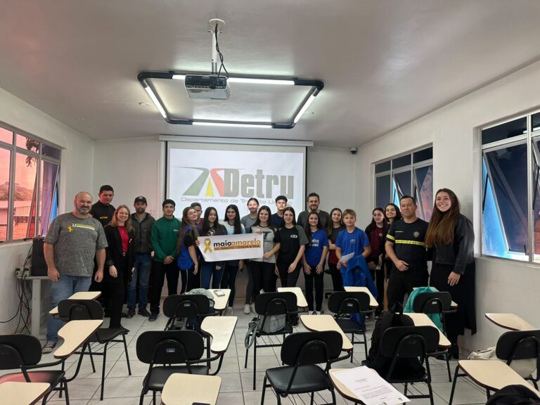 Maio Amarelo – vereadores mirins visitam o Detru
