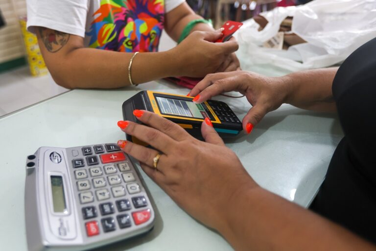 Abertura de empresas cresce 21% no primeiro semestre em Santa Catarina