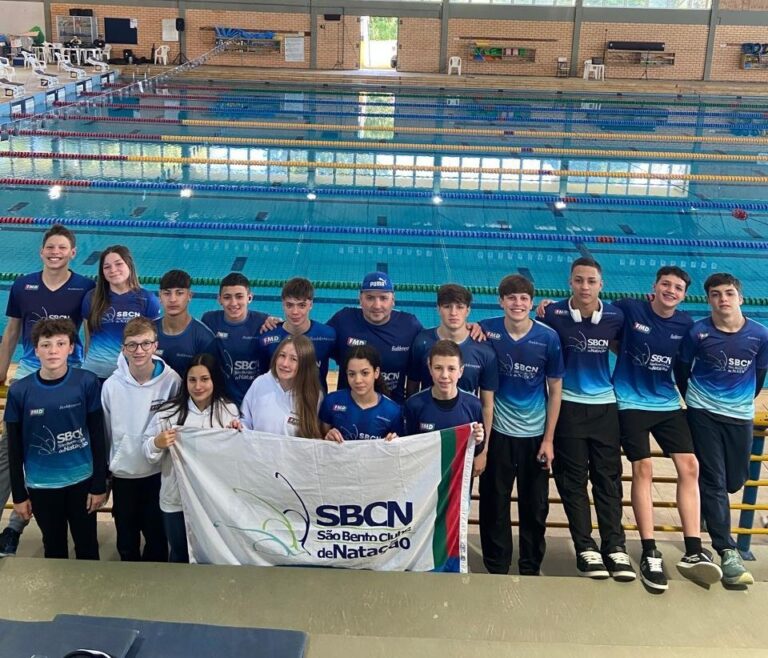 Natação de São Bento do Sul conquista medalhas no Catarinense de Inverno