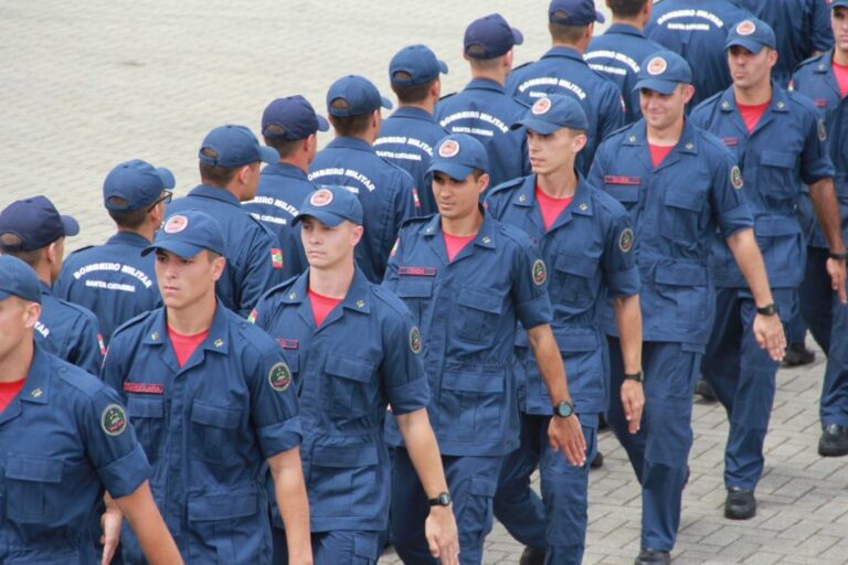 Nova lei cria serviço militar temporário no Corpo de Bombeiros Militar