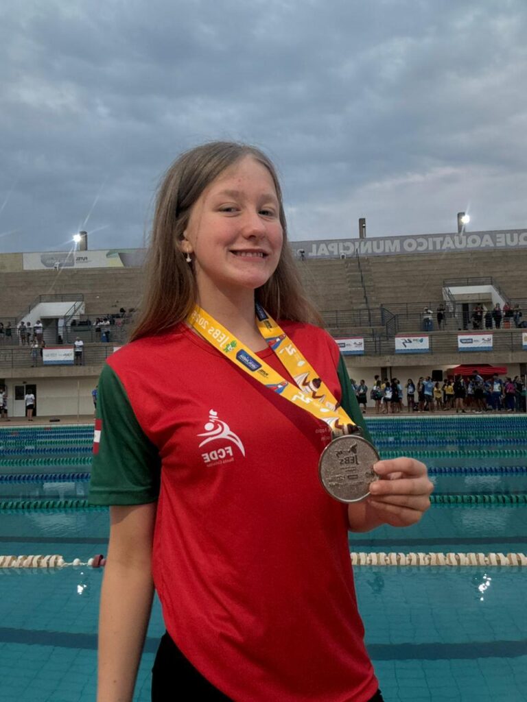 Maria Fernanda Linzmeyer conquista a prata com a seleção catarinense