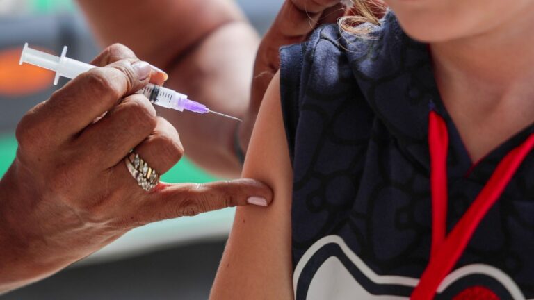 Santa Catarina inicia a Campanha de Multivacinação para atualização de caderneta de crianças e adolescentes