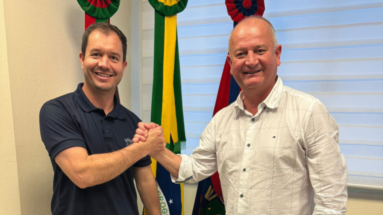 Nelson Silveira assume Prefeitura de Araquari por 10 dias