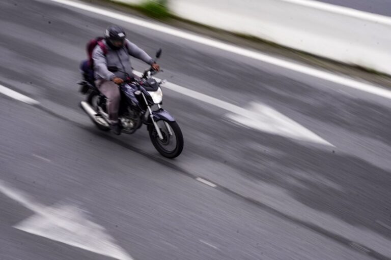 Programa Emprego na Pista abre mais de 9 mil vagas para CNH gratuita em SC
