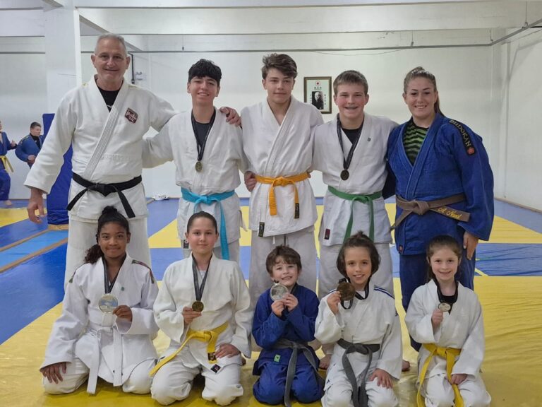 Judô de São Bento do Sul brilha com 3 medalhas no Meeting em Blumenau