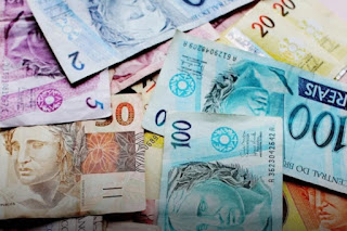 Após 30 anos, Banco Central anuncia o “fim” das cédulas clássicas de R$ 2 a R$ 100 e bancos já começam a recolher as notas⁰