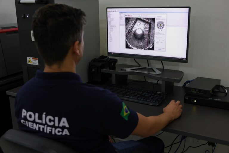 Governo do Estado abre concurso público para perito oficial criminal da Polícia Científica