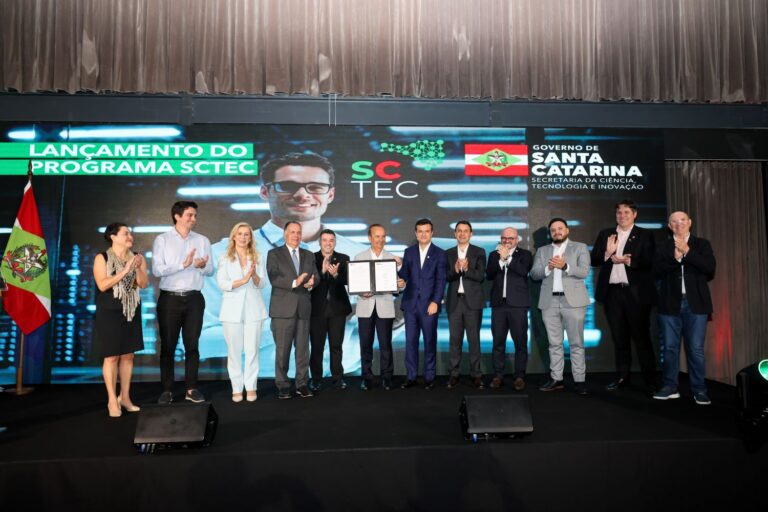 Governador lança programa SCTEC para qualificação gratuita de mão de obra em tecnologia e capacitação em inteligência artificial