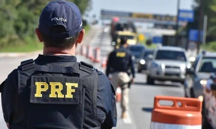 PRF reforça fiscalização em rodovias federais na Operação Natal