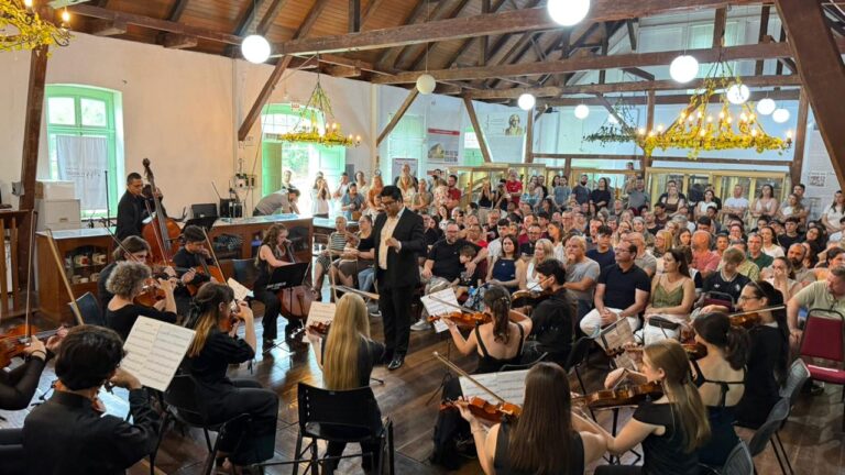 Eventos da Cultura reúnem centenas de pessoas e são sucesso de público em Timbó