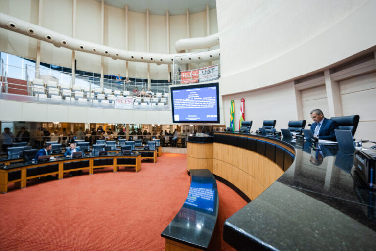 Deputados aprovam programa estadual de fomento a jogos digitais