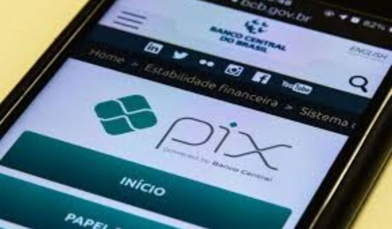 Banco Central prepara novas regras para liberar o Pix automático em contas-salário de trabalhadores