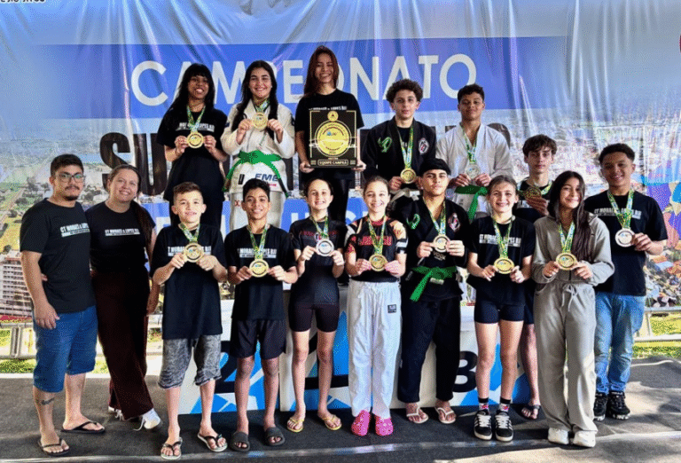 Jiu-Jitsu de Indaial conquista título inédito no Campeonato Sul-Americano PRO FCJJ