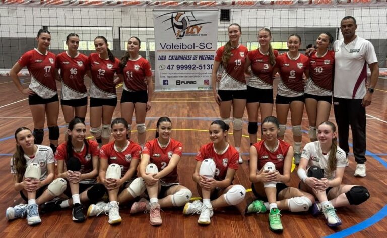 Vôlei feminino Sub 17 de São Bento conquista o vice-campeonato da Série Ouro da Liga Catarinense